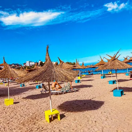 מלון Arapya Resort *